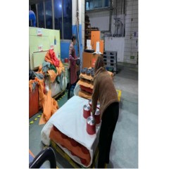 浙江省 臺(tái)州 玉環(huán) 蘇泊爾    普工 :女18-45歲，男18-50歲 另急招10拋光工